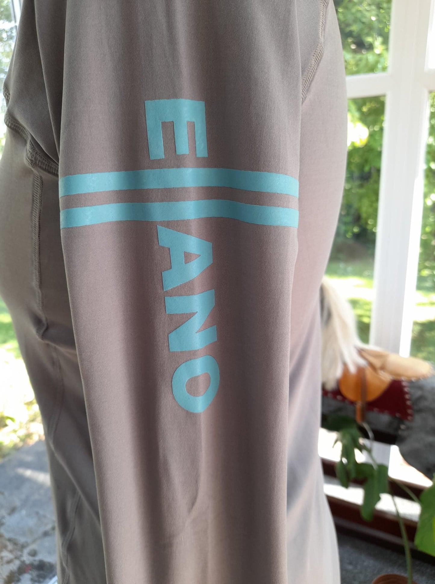 Ellano Base Layer image 4