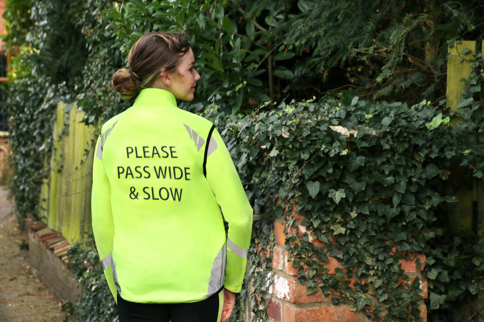 Reflector Gilet by Hy Equestrian - Pass Wide and Slow image 7